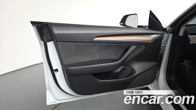 Tesla Model 3 2022 — photo 14