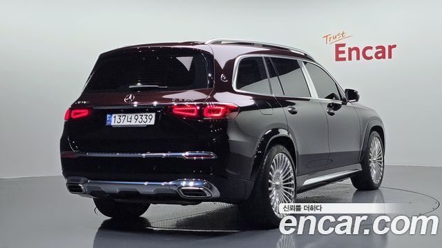 Mercedes-Benz GLS-Class 2023 — photo 2