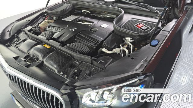 Mercedes-Benz GLS-Class 2023 — photo 6