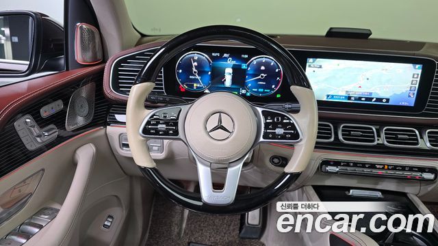 Mercedes-Benz GLS-Class 2023 — photo 13