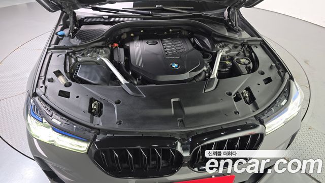 BMW Gran Turismo 2022 — photo 6