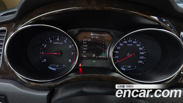 Kia Canival 2019 — photo 11