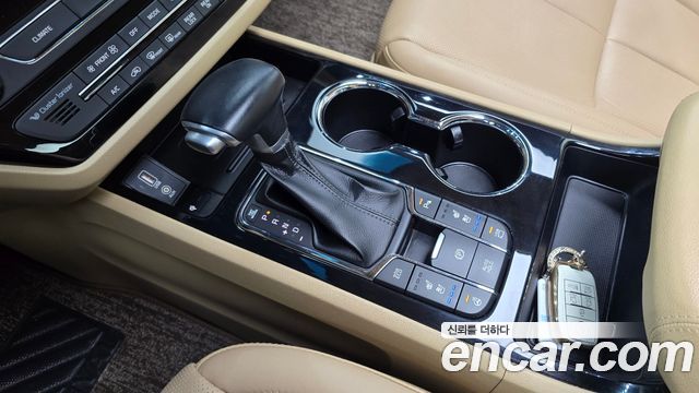 Kia Canival 2019 — photo 12