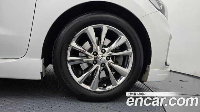 Kia Canival 2019 — photo 7