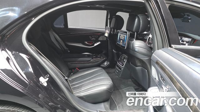 Mercedes-Benz S-Class 2016 — photo 12