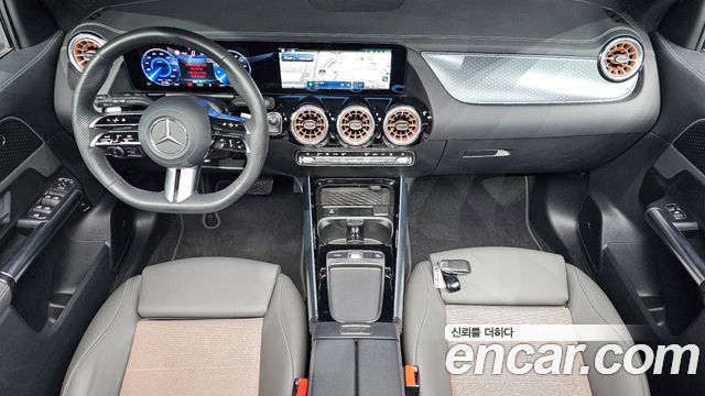 Mercedes-Benz EQA 2024 — photo 10