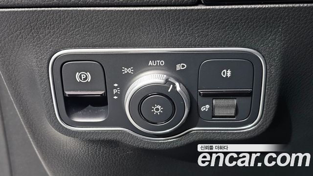 Mercedes-Benz EQA 2024 — photo 21