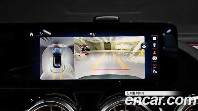Mercedes-Benz EQA 2024 — photo 25