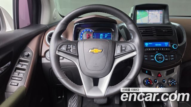 Chevrolet Korea Trax 2015 — photo 12