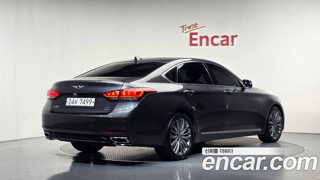 Genesis G80 2018 — photo 2