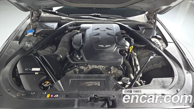 Genesis G80 2018 — photo 6