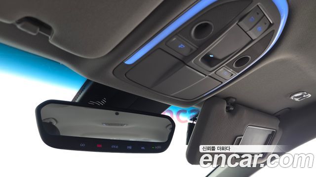 Genesis G80 2018 — photo 26