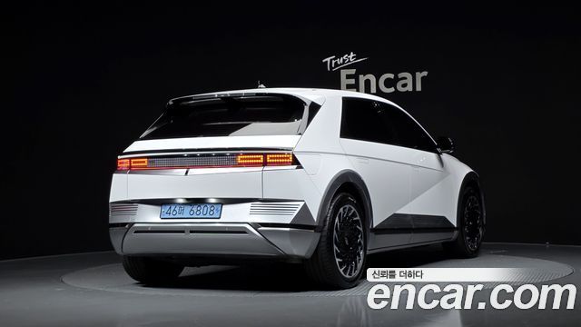 Hyundai Ioniq5 2023 — photo 2
