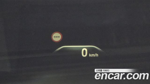 BMW 5-Series 2017 — photo 14