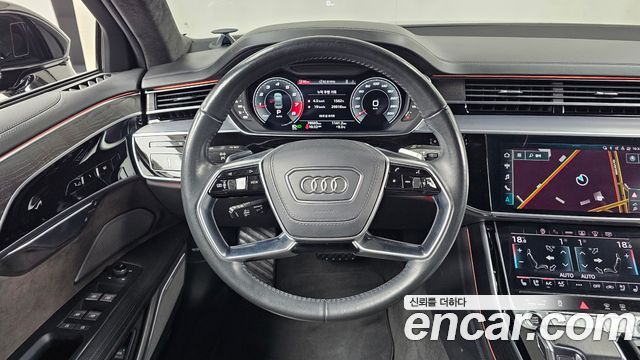 Audi A8 2021 — photo 19