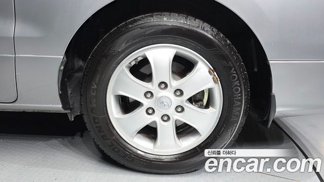 Hyundai Starex 2019 — photo 7