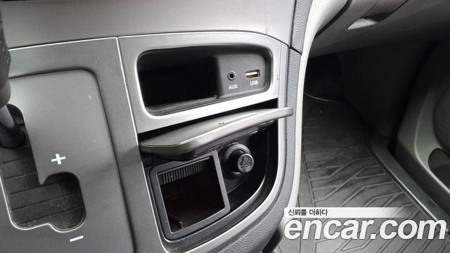Hyundai Starex 2019 — photo 28