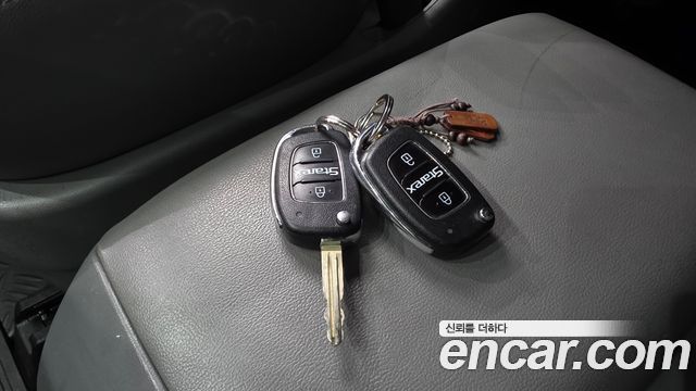 Hyundai Starex 2019 — photo 30