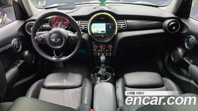 Mini Cooper 2016 — photo 10
