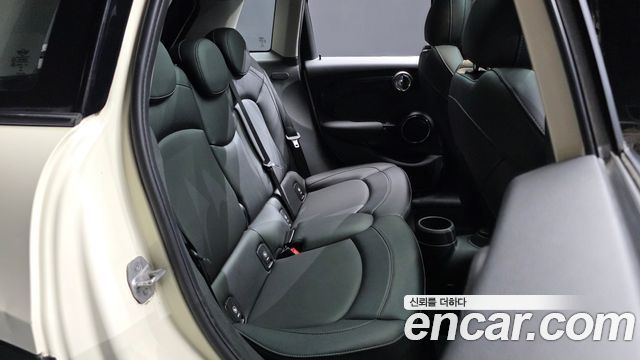 Mini Cooper 2016 — photo 17