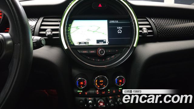 Mini Cooper 2016 — photo 20