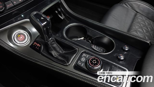 Nissan Maxima 2018 — photo 12