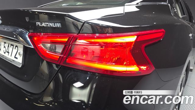 Nissan Maxima 2018 — photo 9