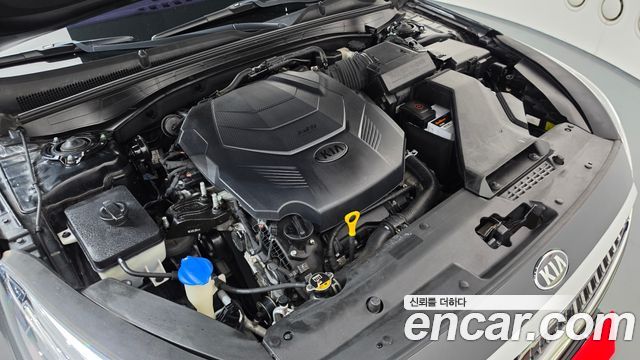 Kia K7 2016 — photo 6