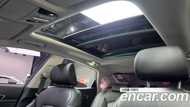 Kia K7 2016 — photo 22