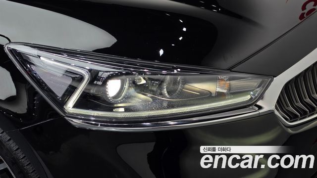 Kia K7 2016 — photo 8