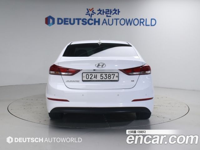 Hyundai AVANTE 2018 — photo 4