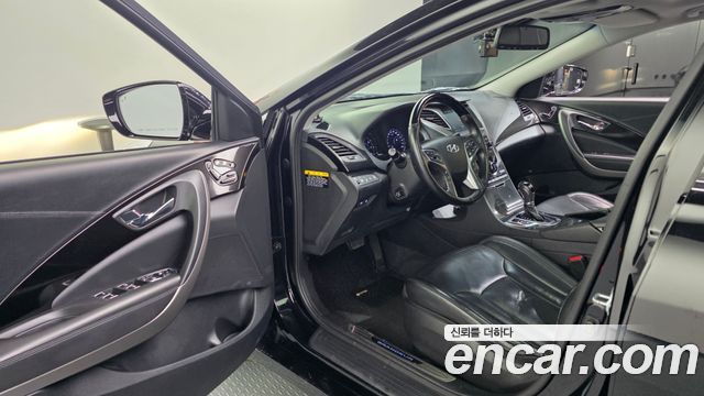 Hyundai Grandeur 2016 — photo 10