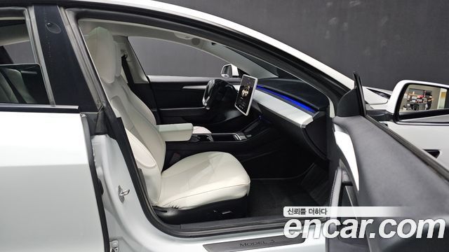 Tesla Model 3 2022 — photo 18