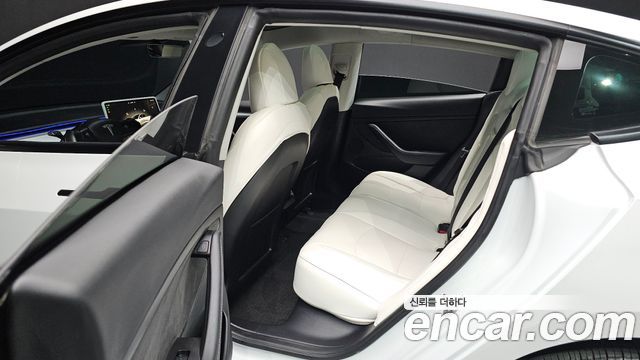 Tesla Model 3 2022 — photo 19