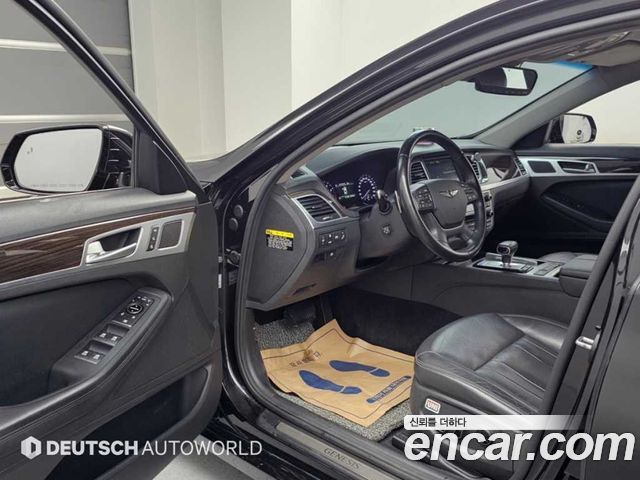 Genesis G80 2018 — photo 10