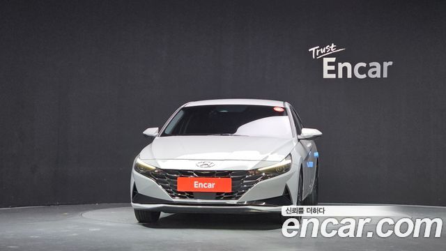 Hyundai AVANTE 2023 — photo 3