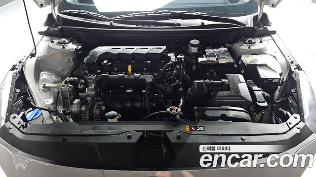 Hyundai AVANTE 2023 — photo 6