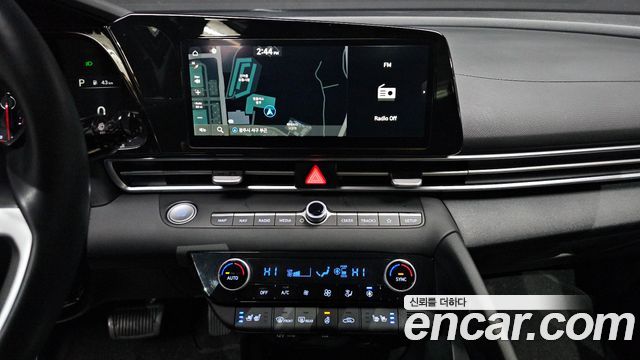 Hyundai AVANTE 2023 — photo 12