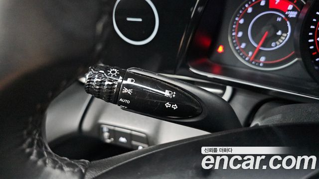 Hyundai AVANTE 2023 — photo 15