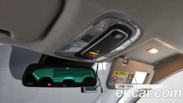 Hyundai AVANTE 2023 — photo 17