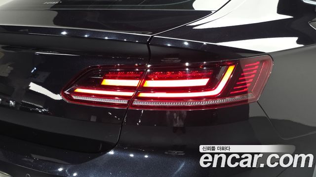 Volkswagen Arteon 2019 — photo 9