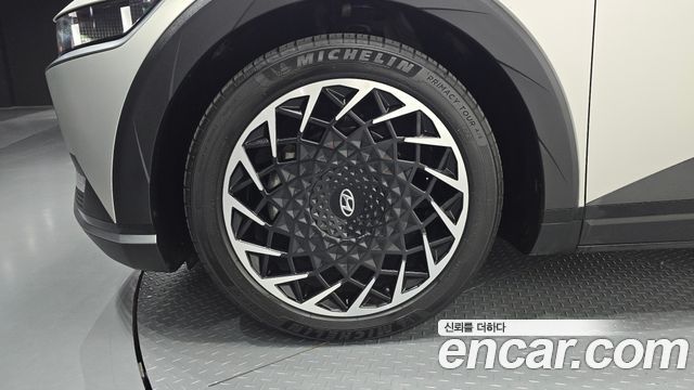 Hyundai Ioniq5 2023 — photo 5