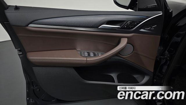 BMW iX3 2024 — photo 14