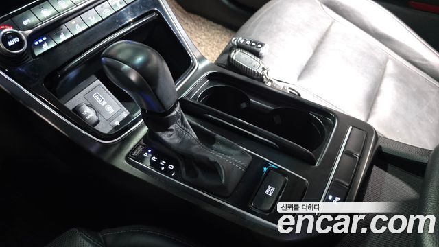 Hyundai Grandeur 2018 — photo 12