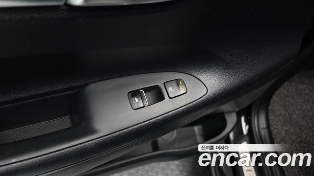 Hyundai Grandeur 2018 — photo 25