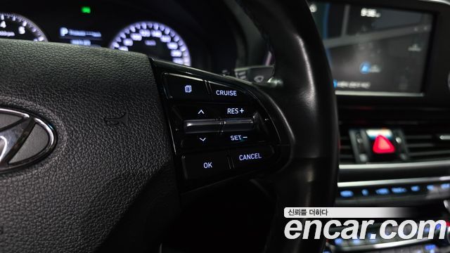 Hyundai Grandeur 2018 — photo 30