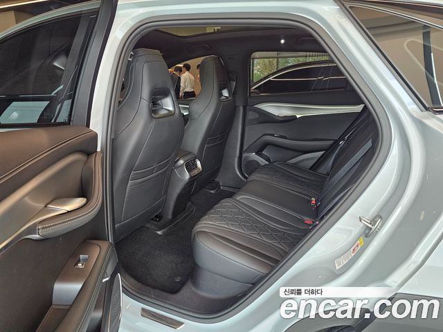 BYD Sealion 7  2026 — photo 12
