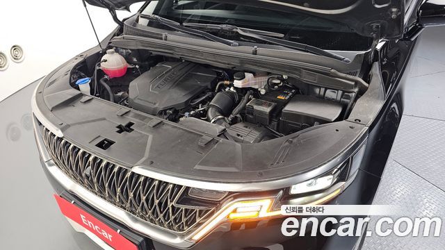 Kia Canival 2023 — photo 6