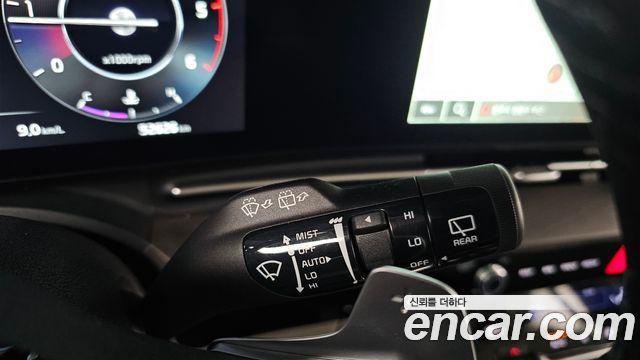 Kia Canival 2023 — photo 29