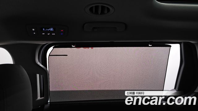 Kia Canival 2023 — photo 33